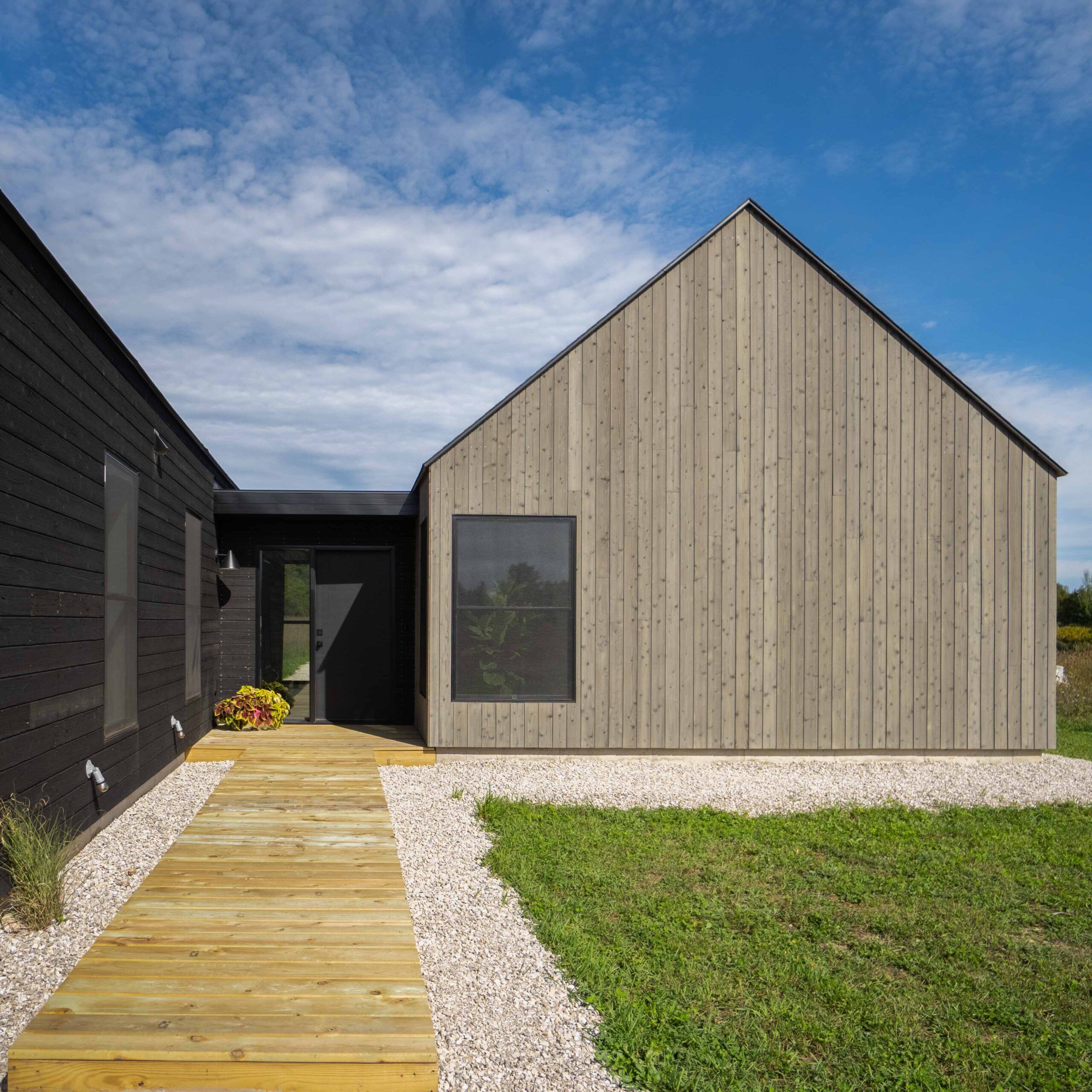Sugi Flat Grain Weathering Stain Silver | Authentic Yakisugi Siding